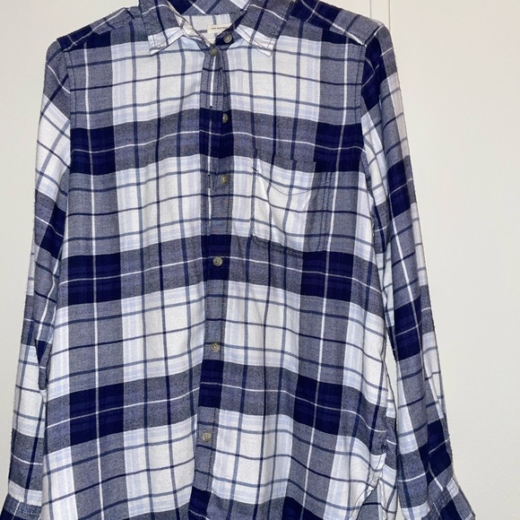 American Eagle Ahhmazingly Soft Flannel Button Down Shirt Small - Picture 4 of 9